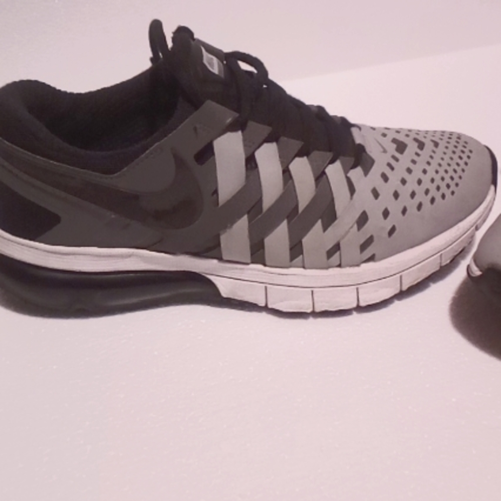 Nike training tennis shoes